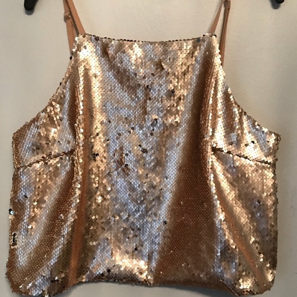 Charlotte Russe Tops - Charlotte Russe Gold sequin top🔥